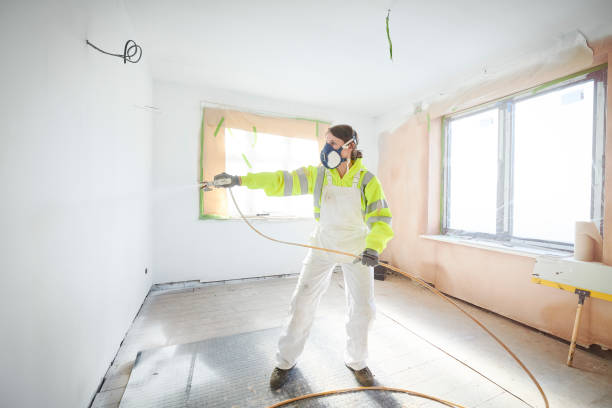 Best Water Damage & Mold Remediation  in Clearwater, KS